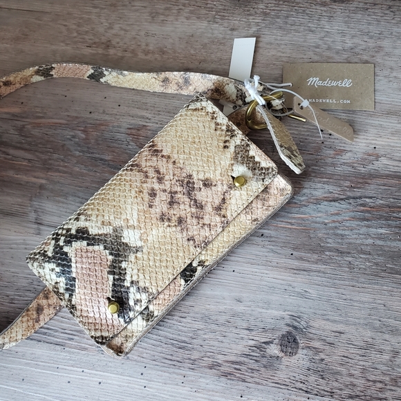 Madewell Leather Belt Bag NWT - Picture 5 of 5